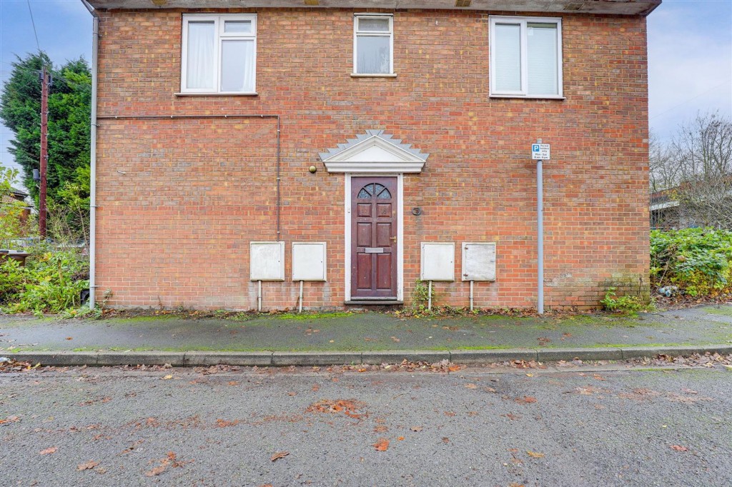 Petersham Mews, Nottingham, NG7