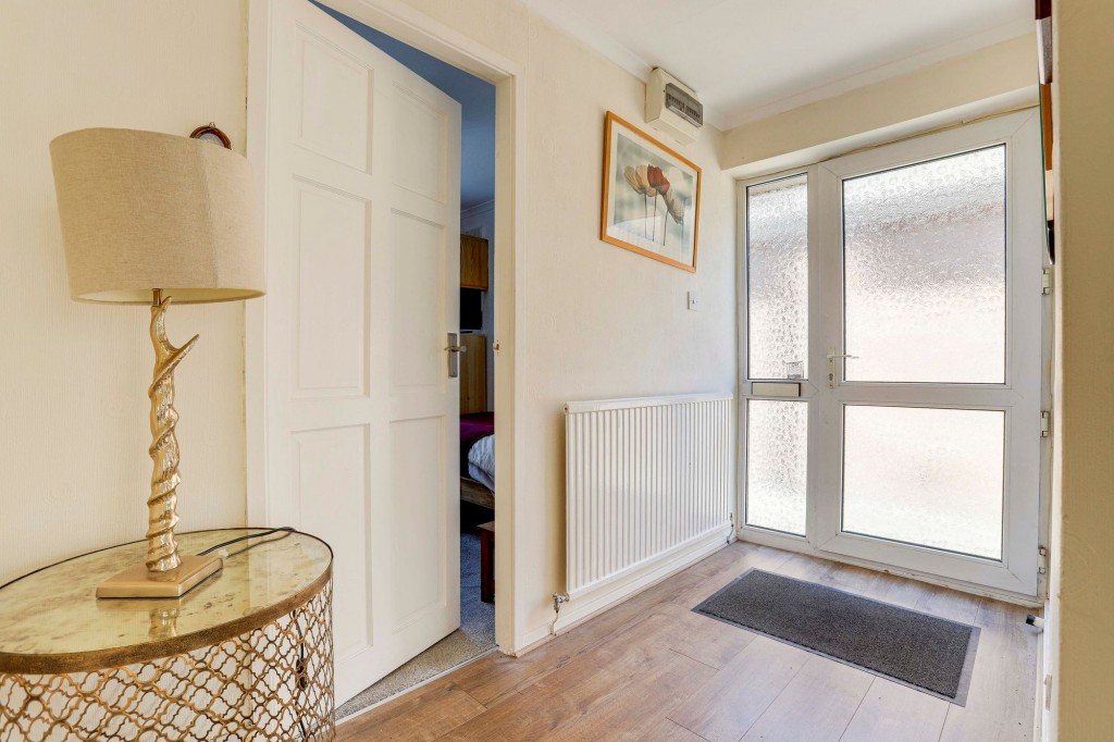 Kelvin Close, Stapleford, NG9