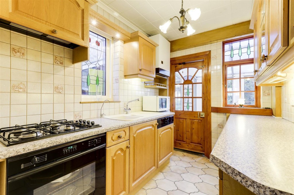 Dovedale Road, Nottingham, NG3