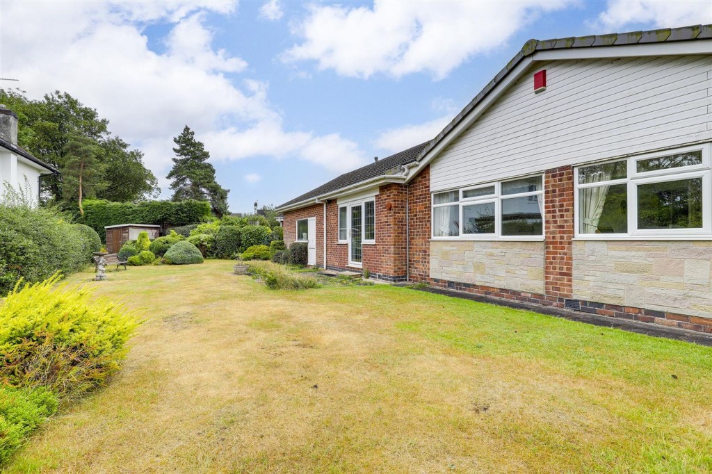 St. Marys Close, Attenborough, NG9