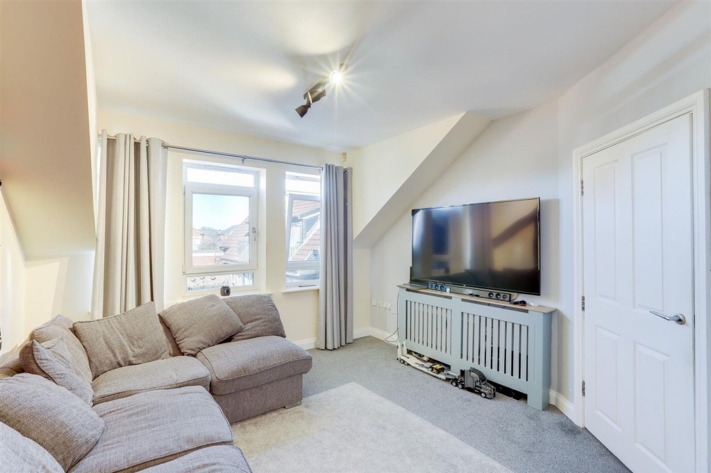 Titchfield Terrace, Hucknall, NG15