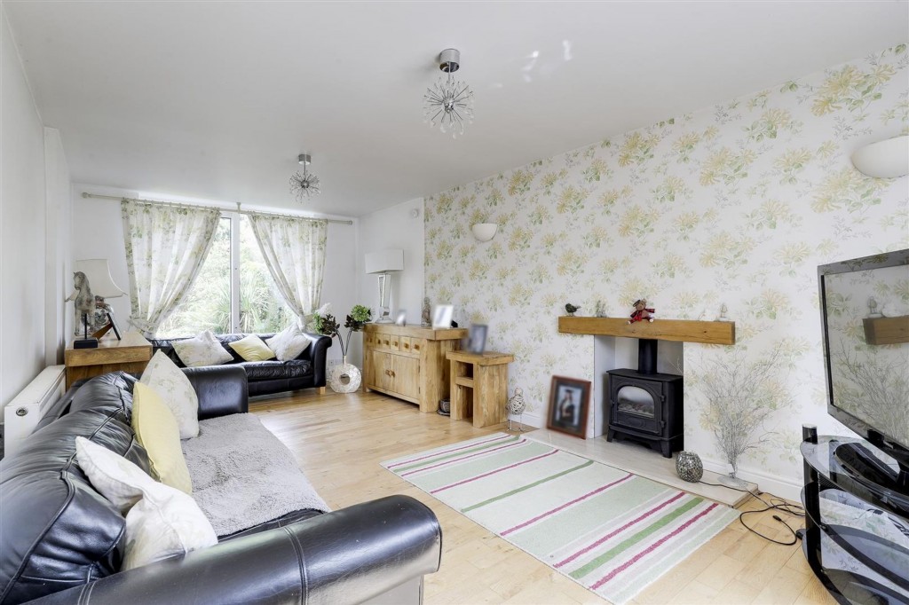 Thornton Avenue, Redhill, NG5