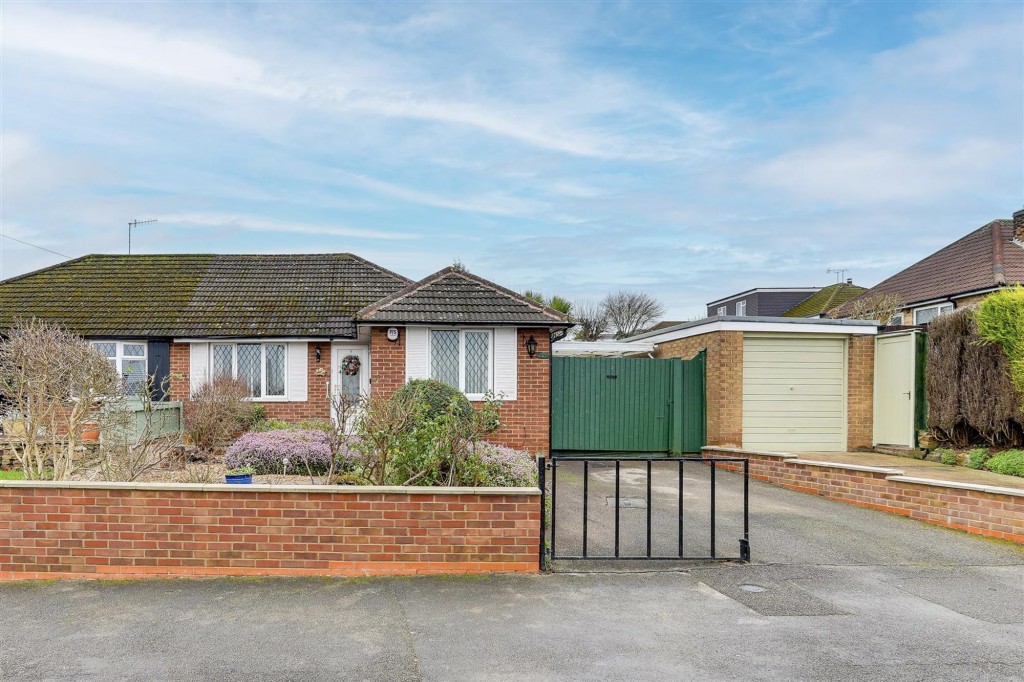 Orston Avenue, Arnold, NG5