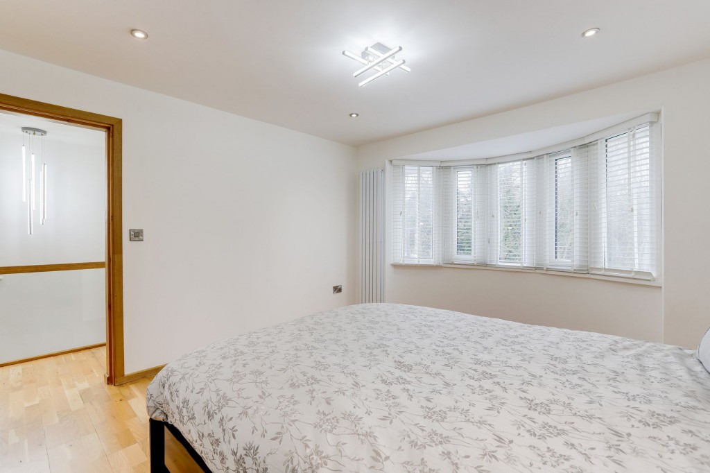 Nuthall Road, Nottingham, NG8