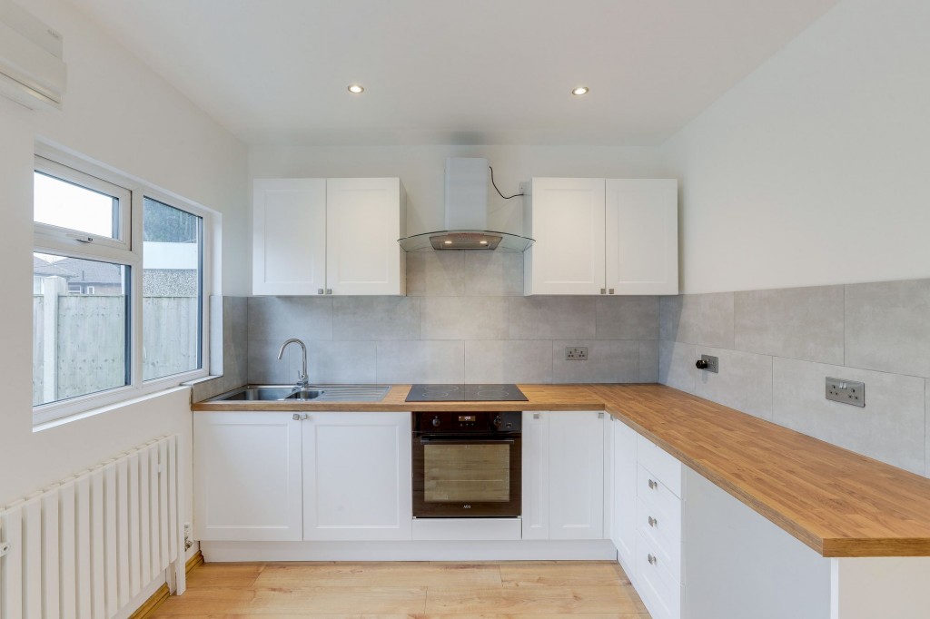 Nuthall Road, Nottingham, NG8