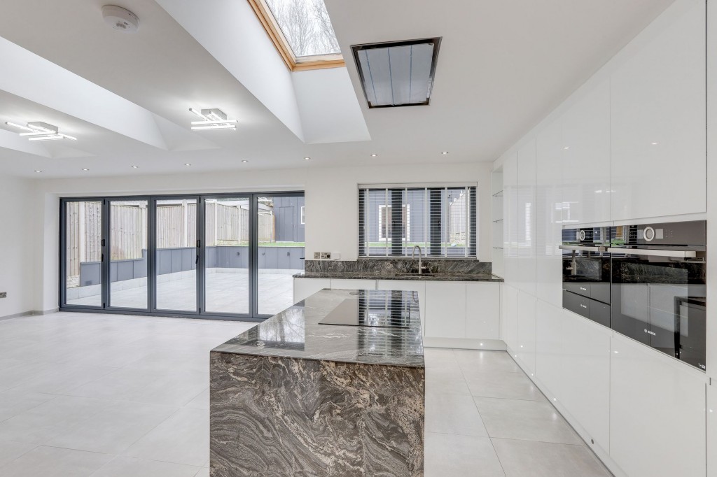 Nuthall Road, Nottingham, NG8