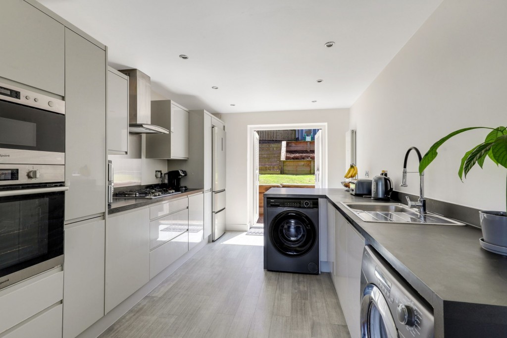 Sunninghill Rise, Arnold, NG5