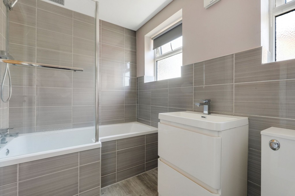 Sunninghill Rise, Arnold, NG5