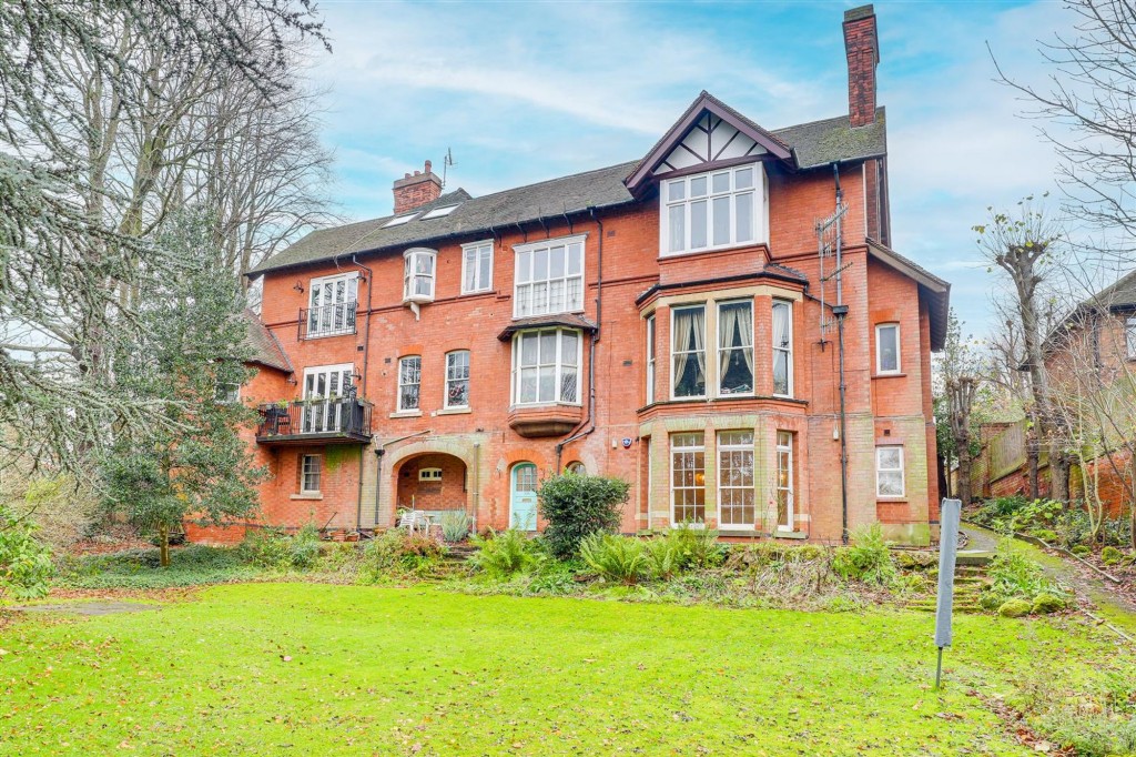 Mapperley Road, Nottingham, NG3