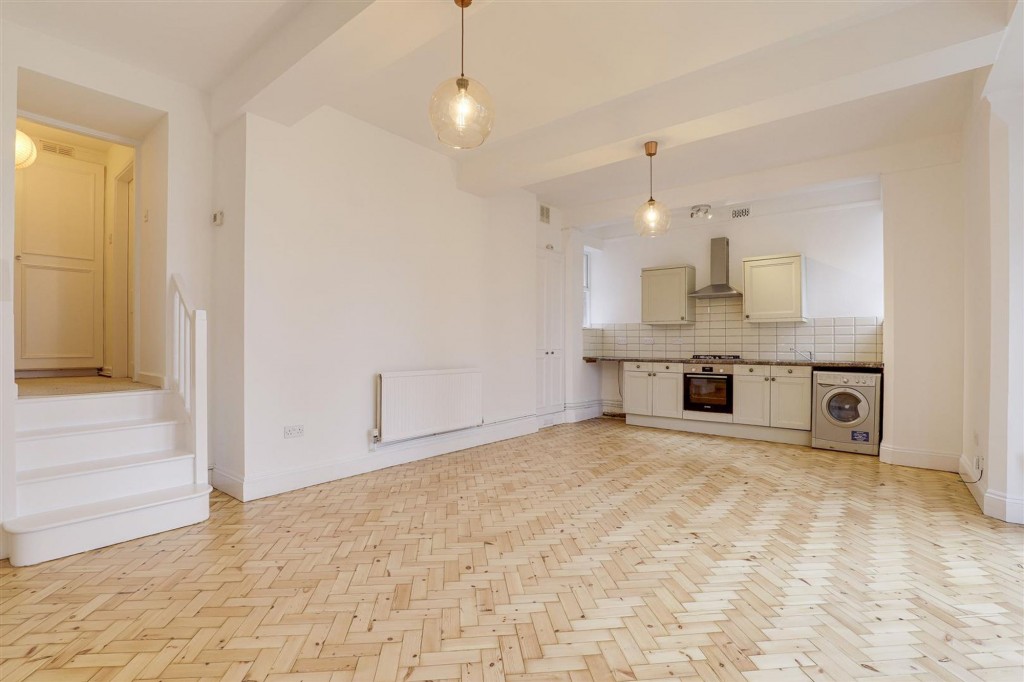 Mapperley Road, Nottingham, NG3