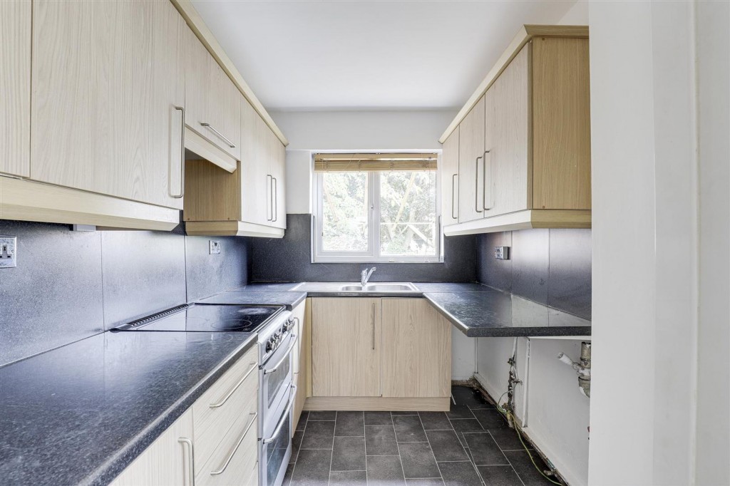 Thorneywood Rise, Nottingham, NG3