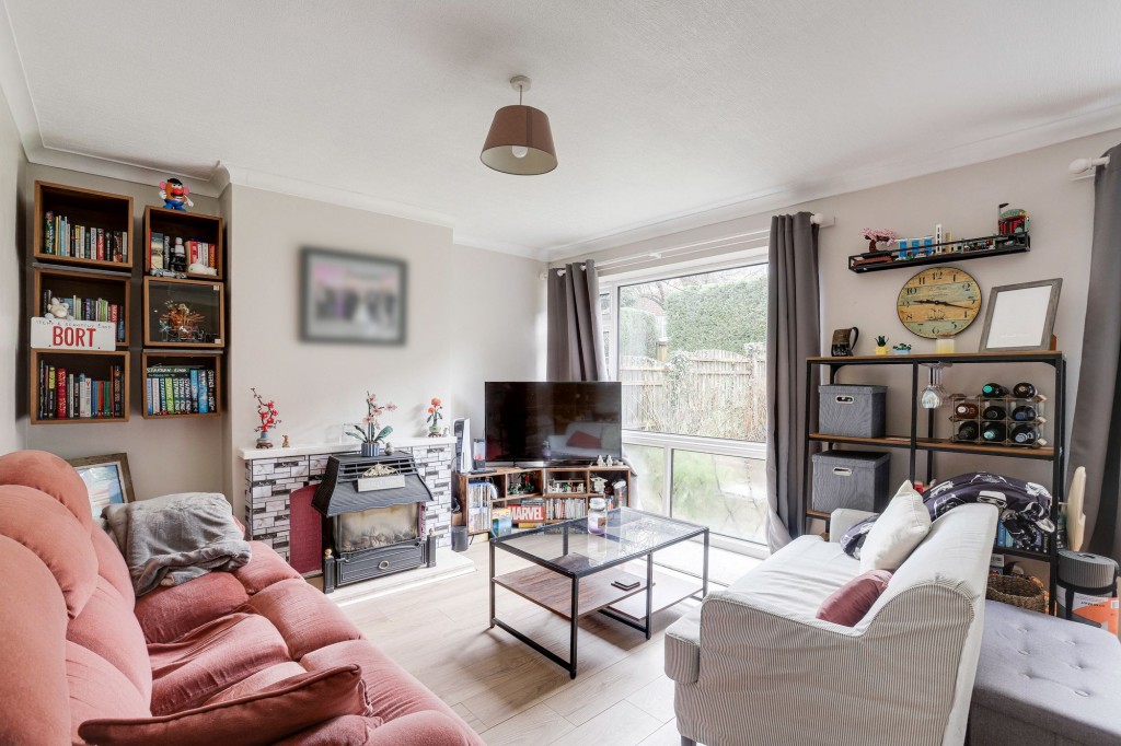 Belmont Close, Beeston, NG9