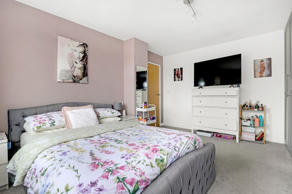Bramcote Lane, Nottingham, NG8