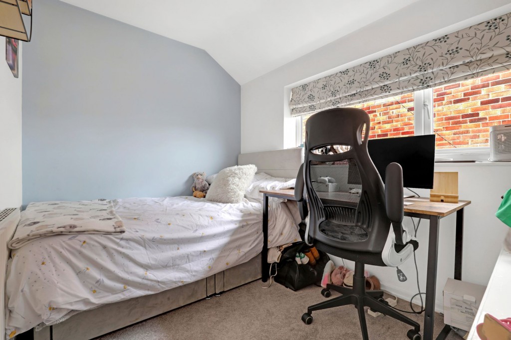 Bramcote Lane, Nottingham, NG8