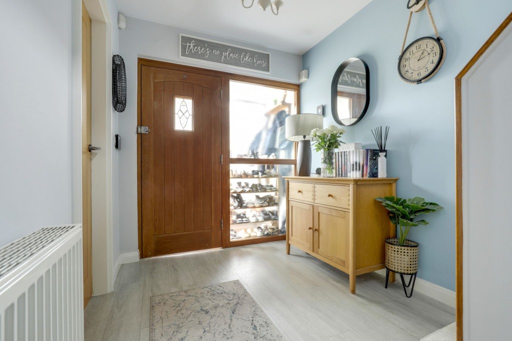 Bramcote Lane, Nottingham, NG8