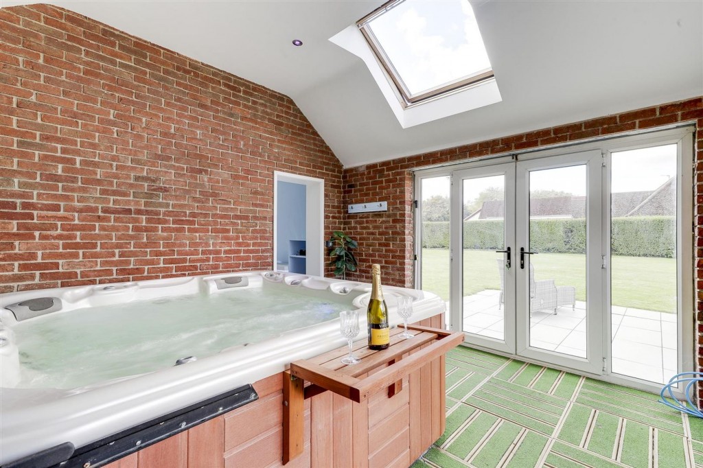 Spring Lane, Lambley, NG4