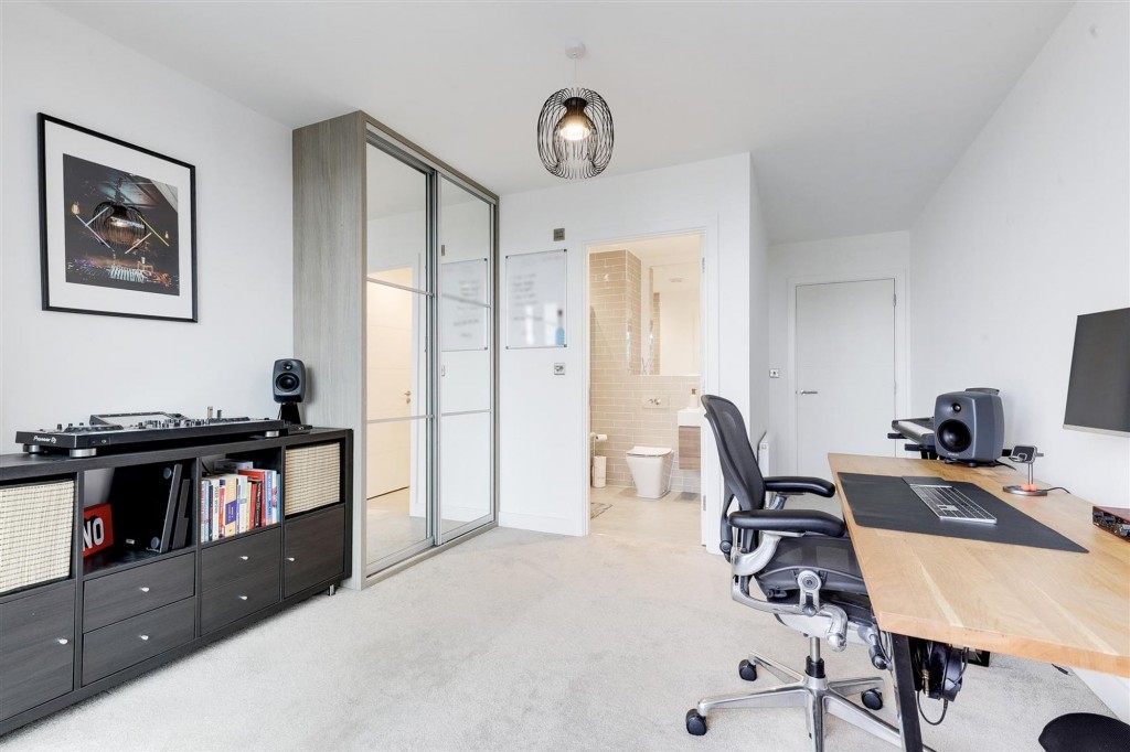 Trent Bridge View, Nottingham, NG2