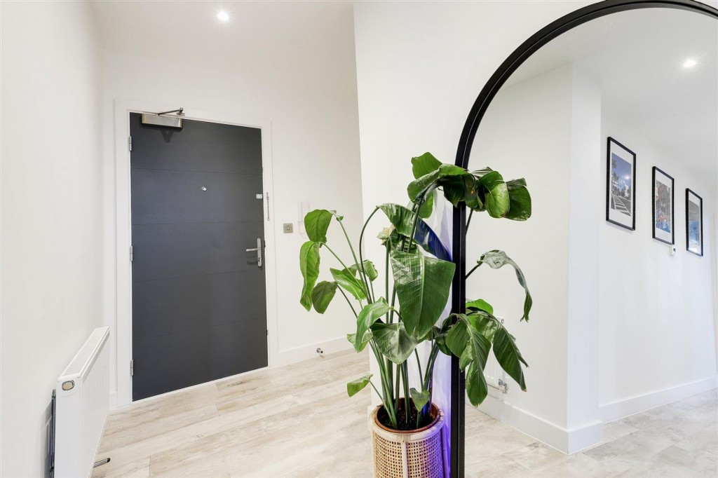 Trent Bridge View, Nottingham, NG2