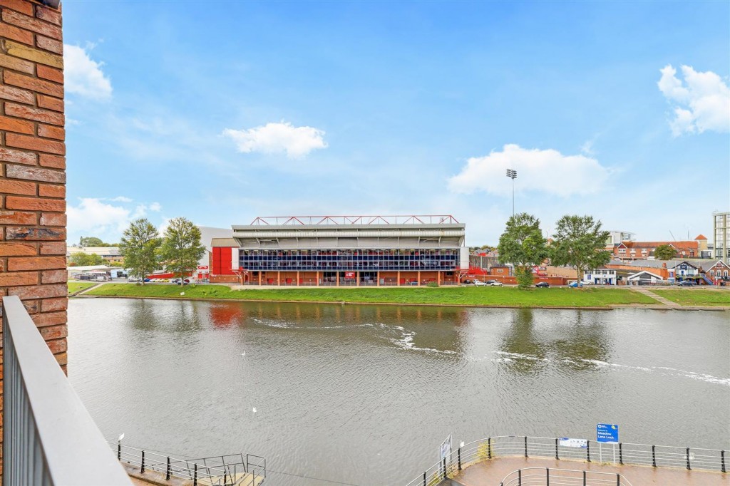 Trent Bridge View, Nottingham, NG2