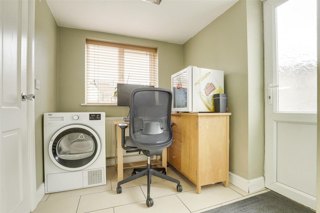 Linnell Street, Nottingham, NG3