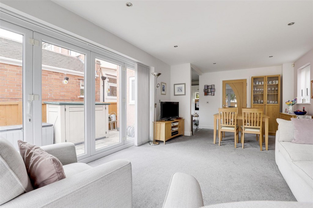 Carrfield Avenue, Toton, NG9