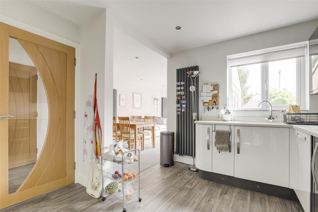 Carrfield Avenue, Toton, NG9