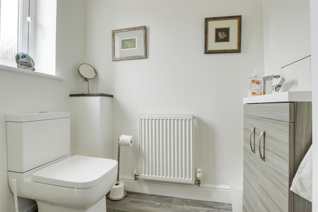 Carrfield Avenue, Toton, NG9