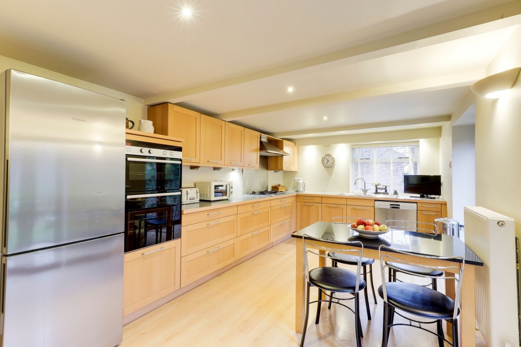 Moore Road, Mapperley, NG3