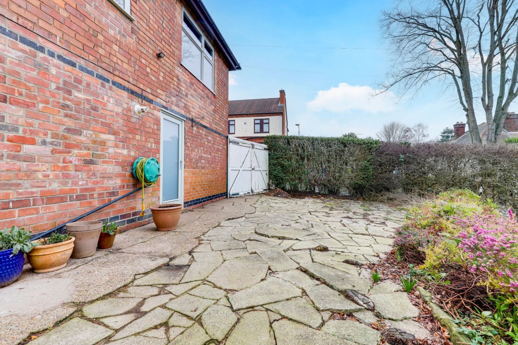 Moore Road, Mapperley, NG3