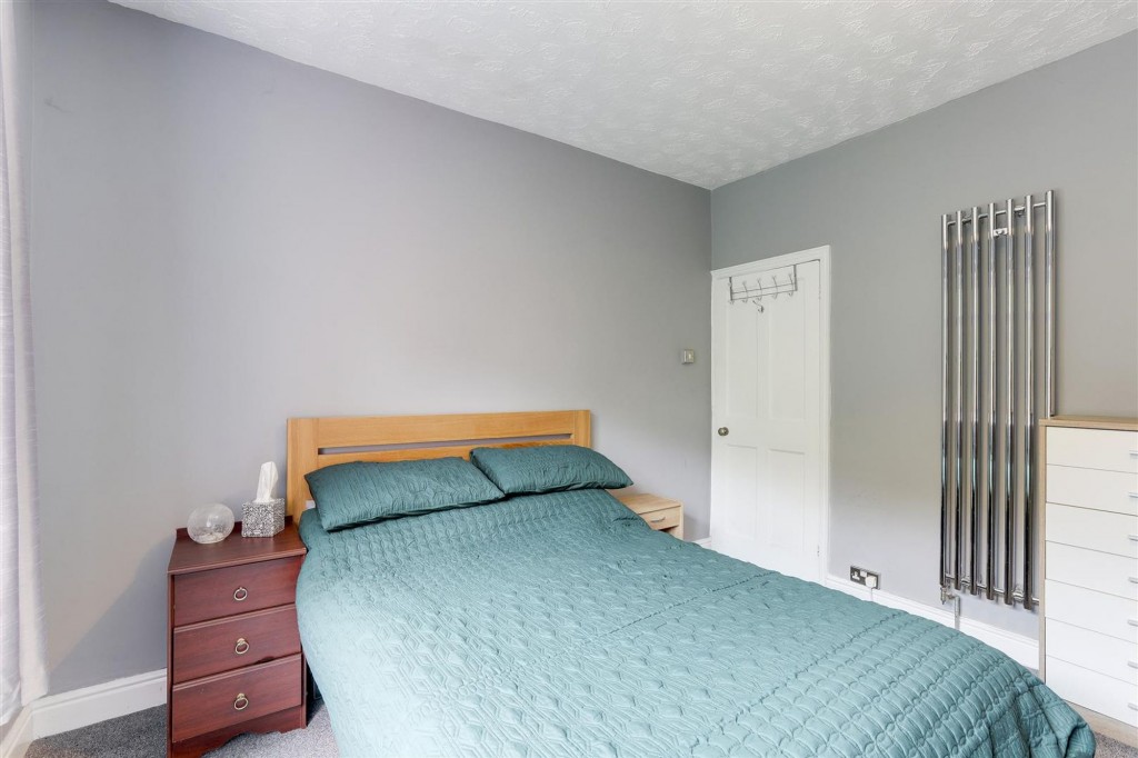 Carlton Road, Nottingham, NG3