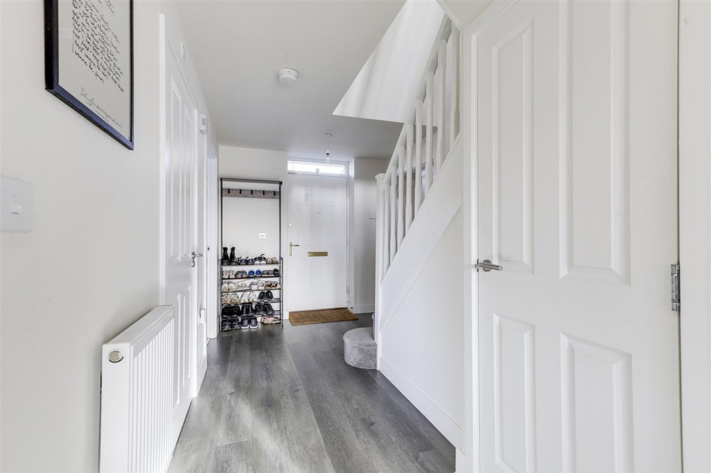 Beedham Way, Nottingham, NG3