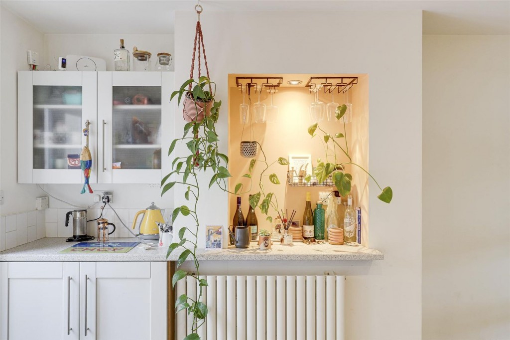 Meadow Road, Netherfield, NG4