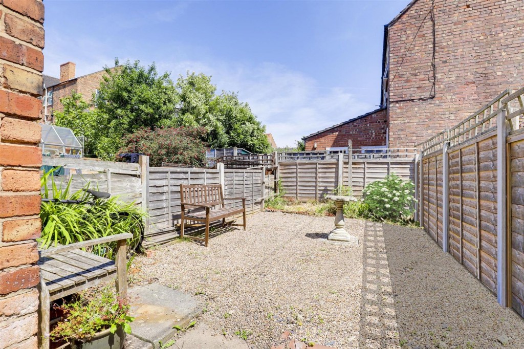 Wentworth Road, Nottingham, NG5