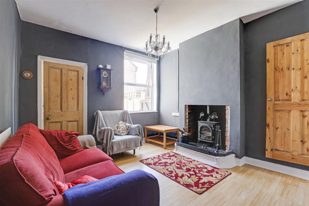 Wentworth Road, Nottingham, NG5