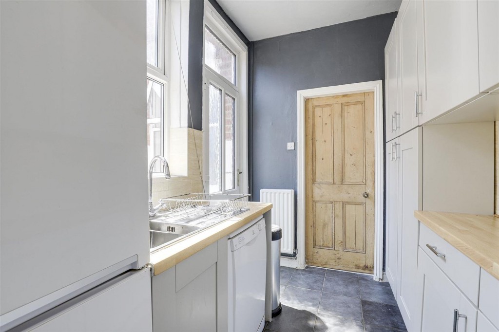 Wentworth Road, Nottingham, NG5