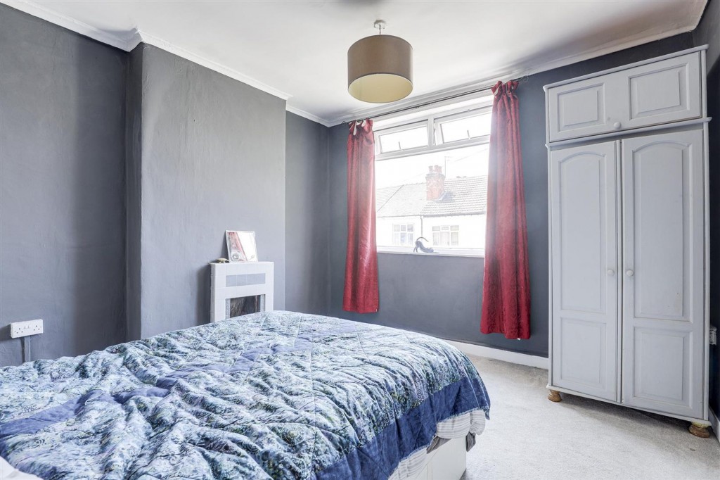 Wentworth Road, Nottingham, NG5