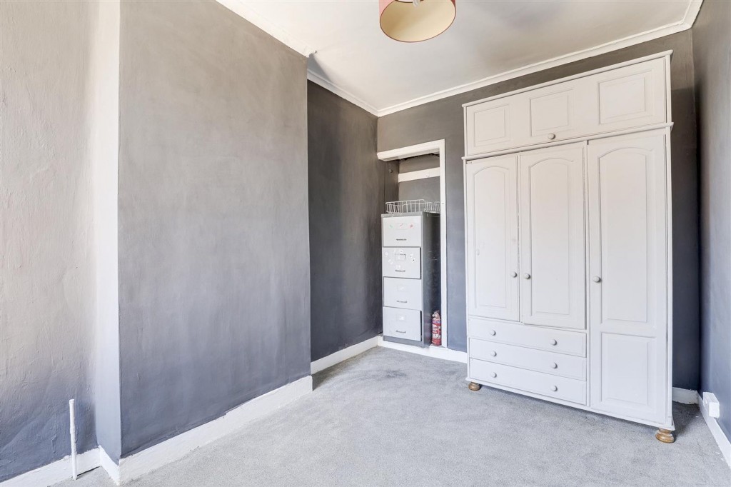 Wentworth Road, Nottingham, NG5