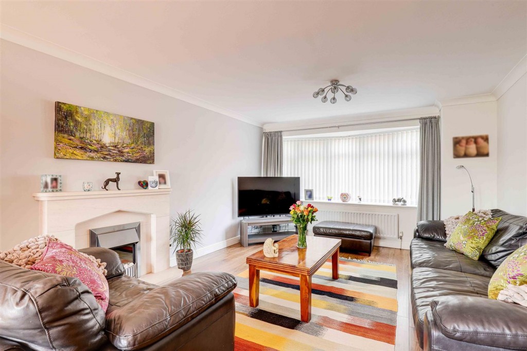 Revelstoke Way, Nottingham, NG5