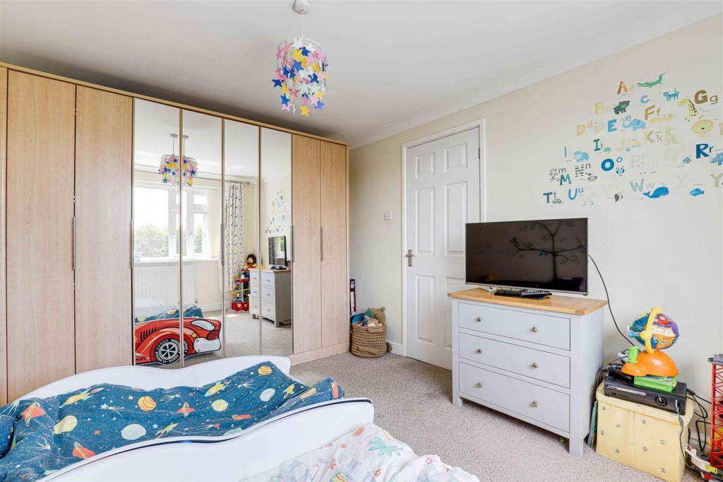 Revelstoke Way, Nottingham, NG5