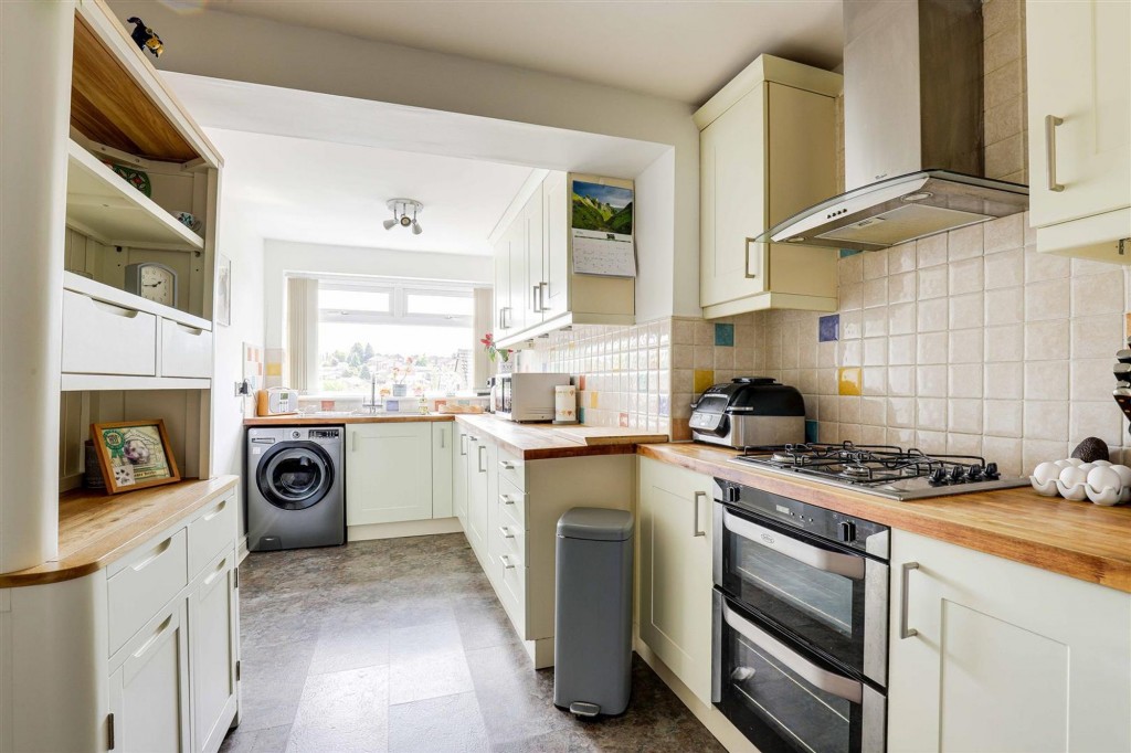 Revelstoke Way, Nottingham, NG5