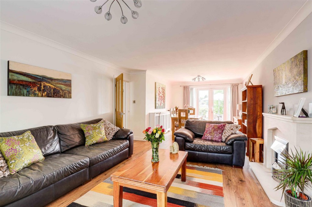 Revelstoke Way, Nottingham, NG5