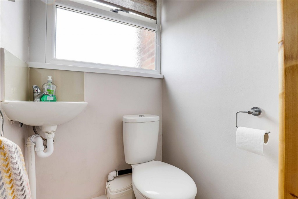 Revelstoke Way, Nottingham, NG5