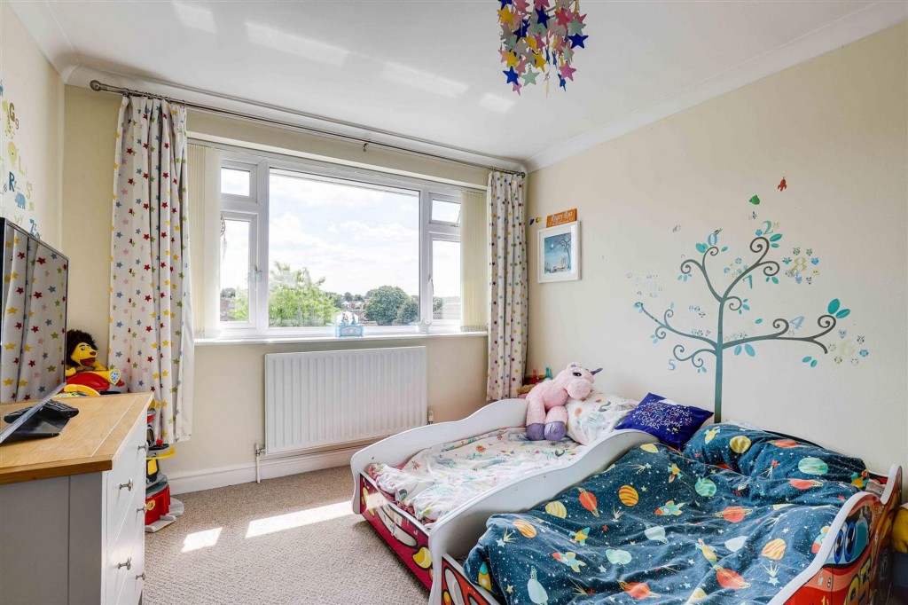 Revelstoke Way, Nottingham, NG5