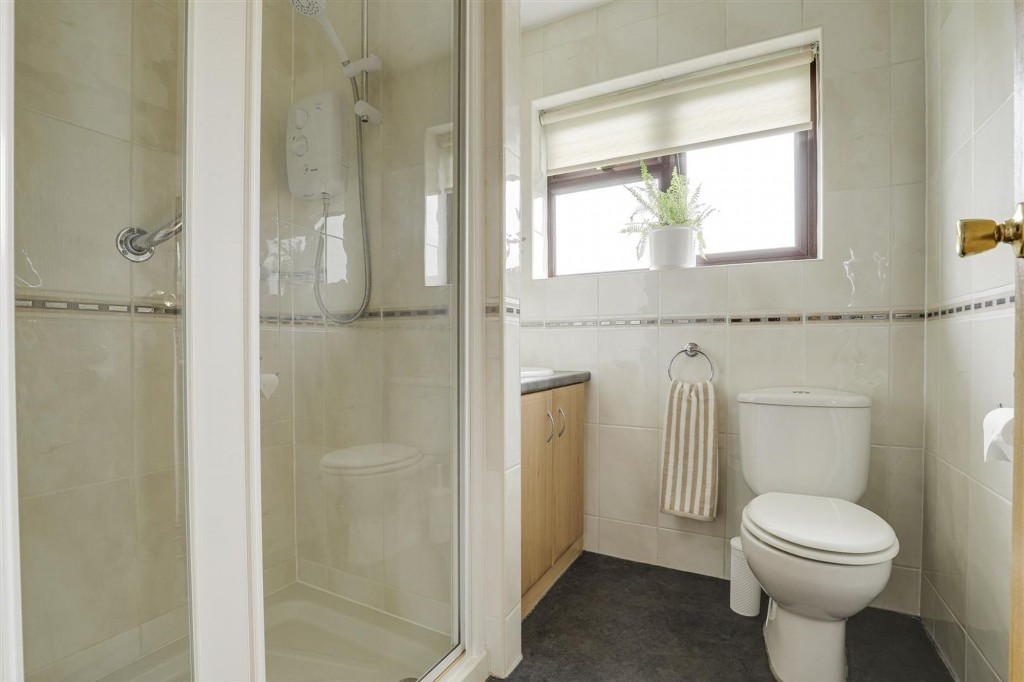 Courtney Close, Nottingham, NG8