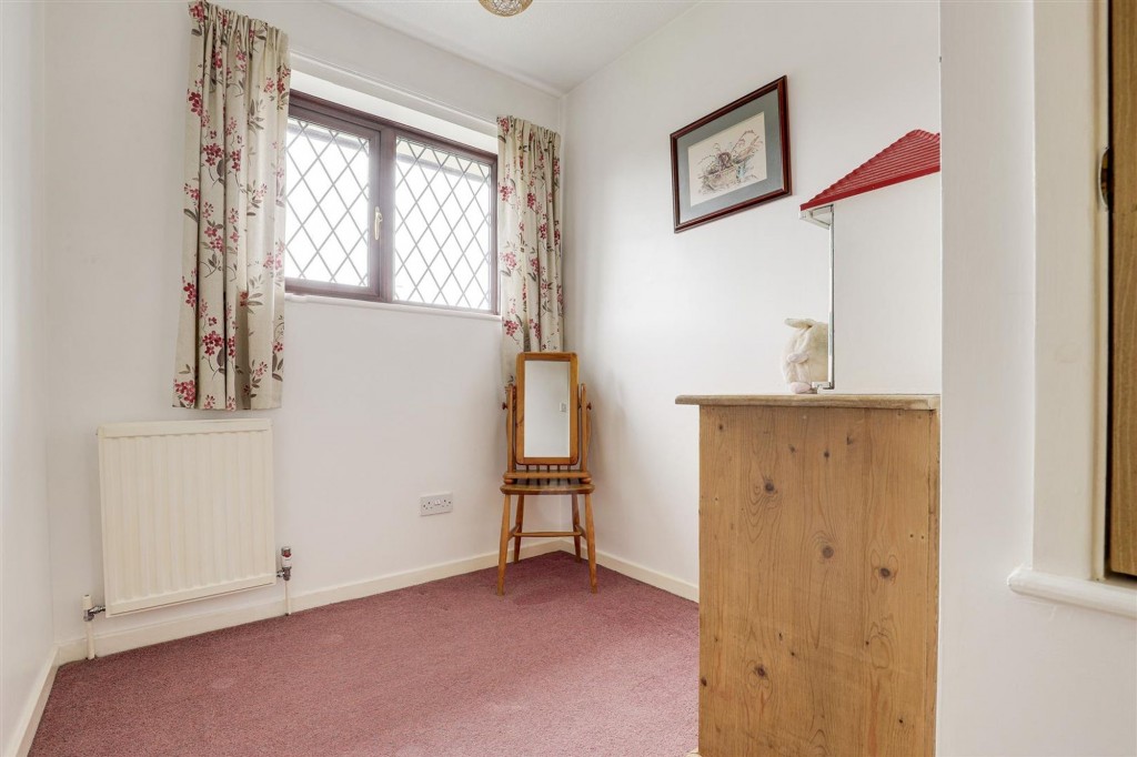 Courtney Close, Nottingham, NG8