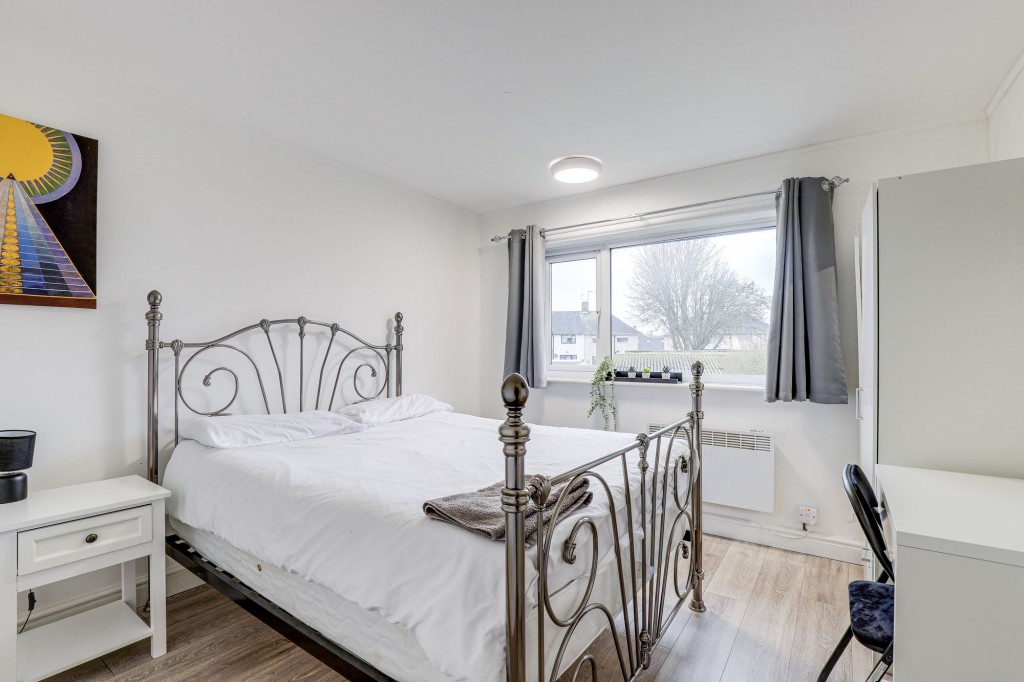 Thistledown Road, Nottingham, NG11