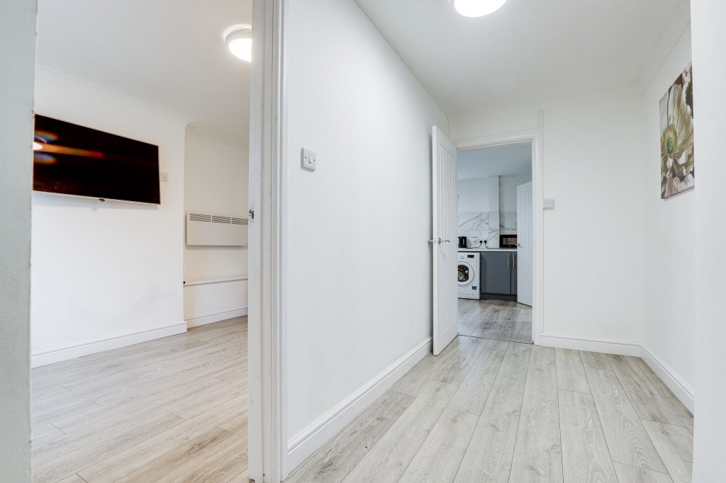 Thistledown Road, Nottingham, NG11