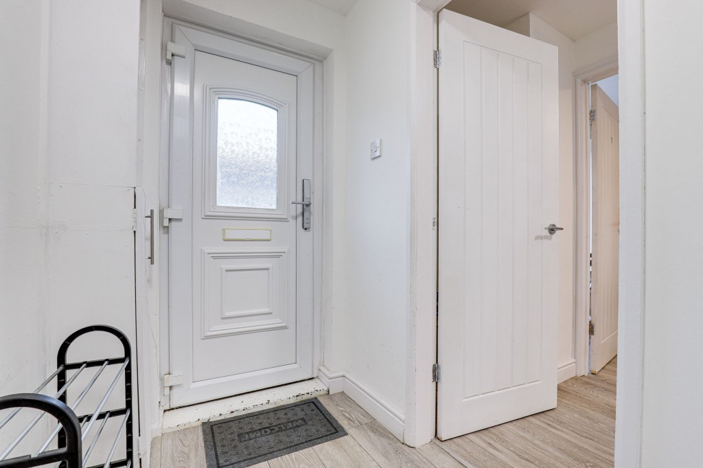 Thistledown Road, Nottingham, NG11