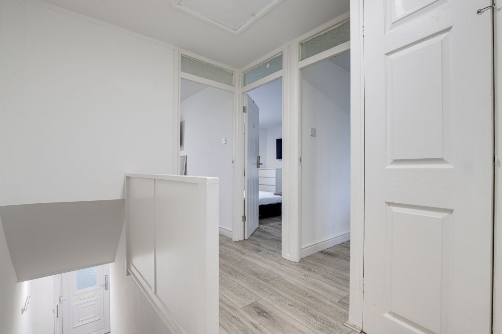 Thistledown Road, Nottingham, NG11