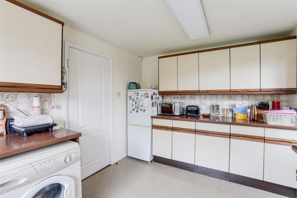 Hillside Road, Beeston, NG9